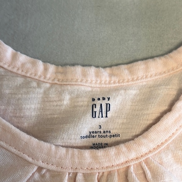 GAP Pink Tank Top with Colorful beach patches - Picture 2 of 2